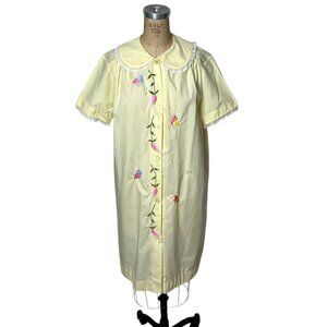 1970s embroidered house dress robe by Tree Lodge Size L